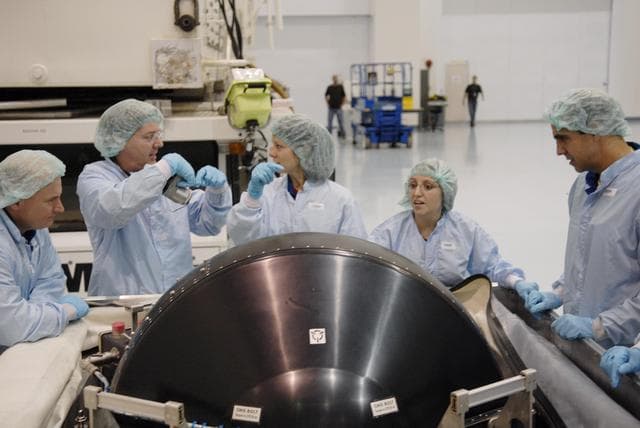 NASA image: KSC-07pd0227