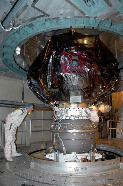NASA image: KSC-07pd0259