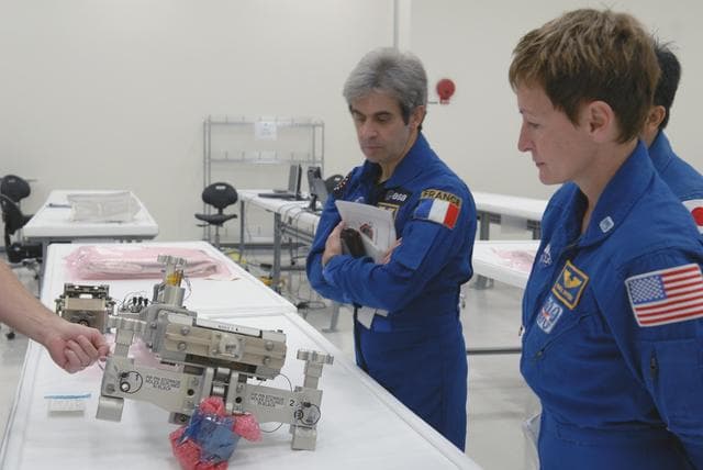 NASA image: KSC-07pd0296