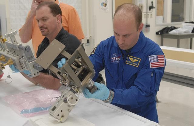 NASA image: KSC-07pd0301