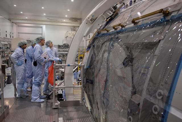 NASA image: KSC-07pd0303