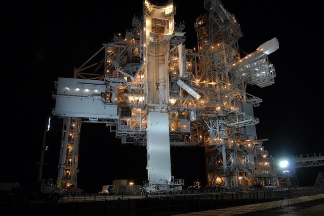 NASA image: KSC-07pd0348