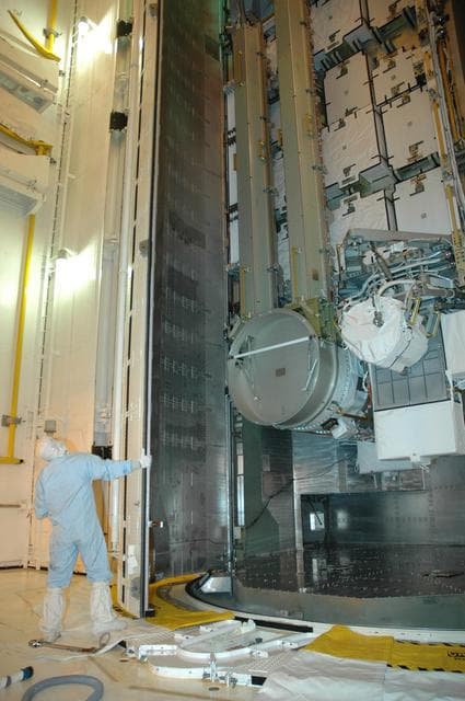 NASA image: KSC-07pd0360