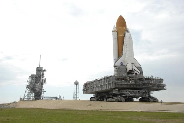 NASA image: KSC-07pd0397