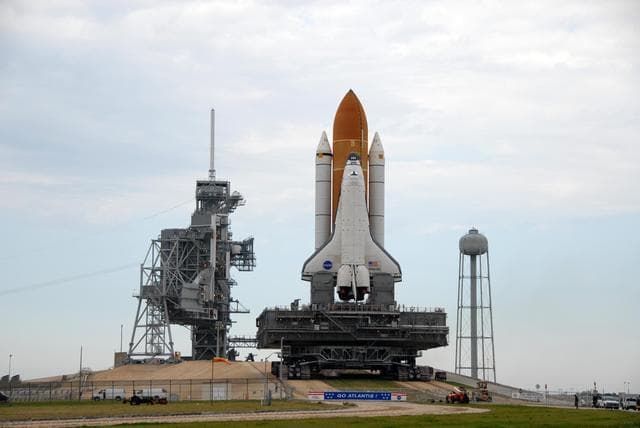 NASA image: KSC-07pd0401
