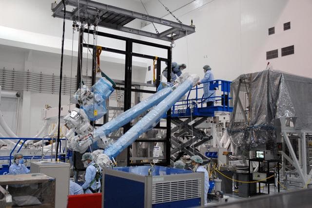 NASA image: KSC-07pd0404