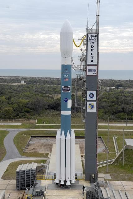 NASA image: KSC-07pd0412