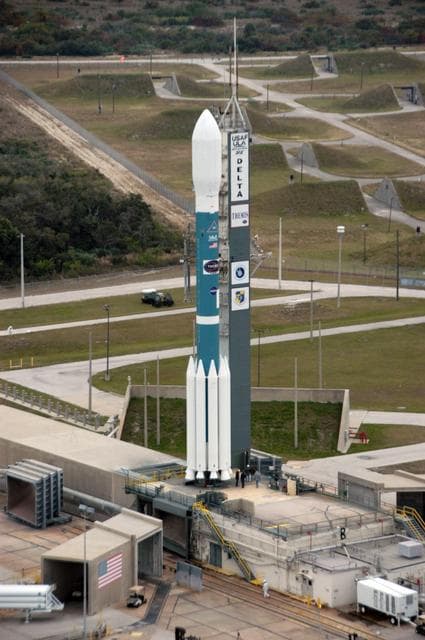 NASA image: KSC-07pd0418