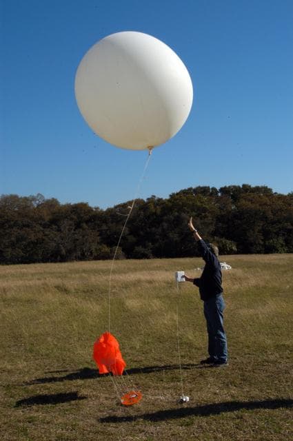 NASA image: KSC-07pd0424