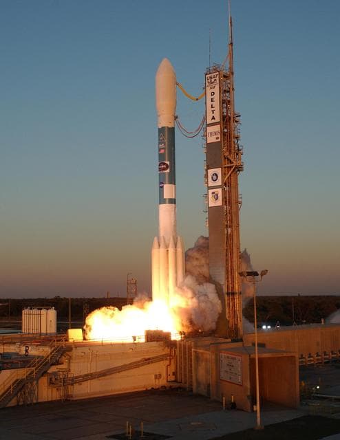 NASA image: KSC-07pd0433