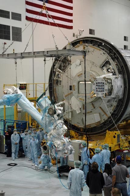NASA image: KSC-07pd0447