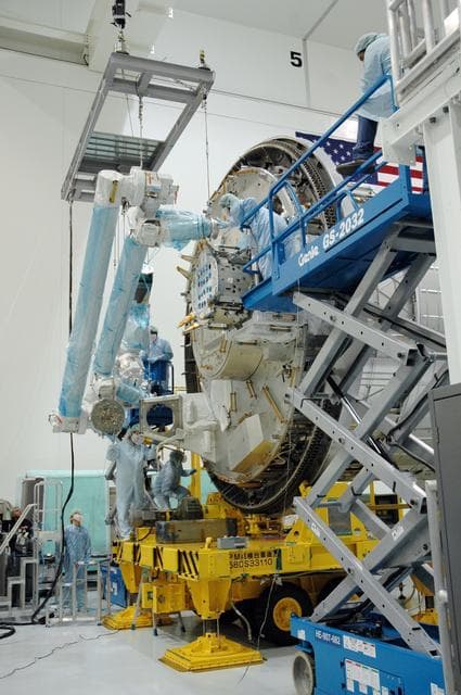 NASA image: KSC-07pd0449