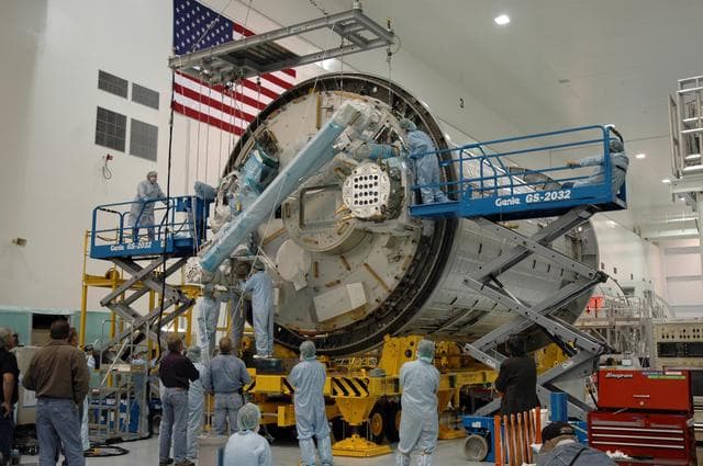NASA image: KSC-07pd0452