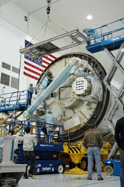 NASA image: KSC-07pd0454