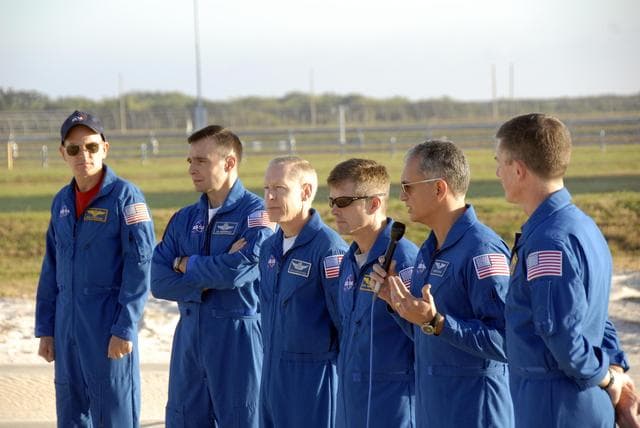 NASA image: KSC-07pd0481