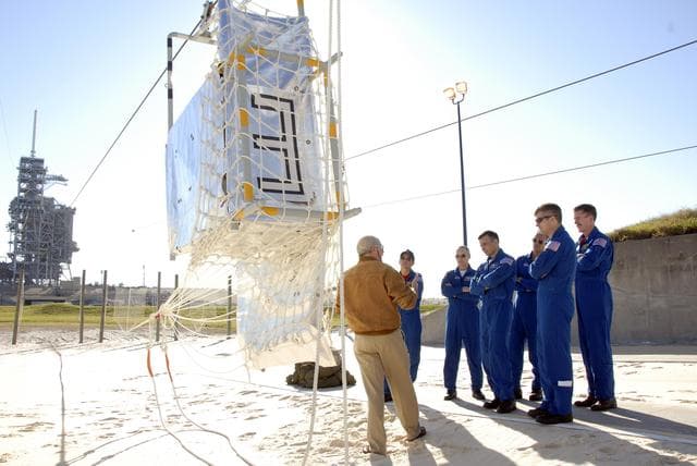 NASA image: KSC-07pd0491
