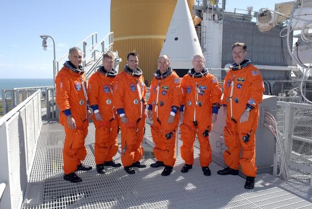 NASA image: KSC-07pd0544