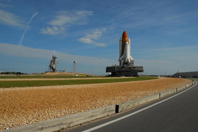 NASA image: KSC-07pd0558