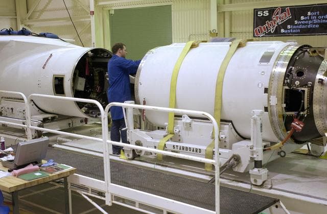 NASA image: KSC-07pd0652