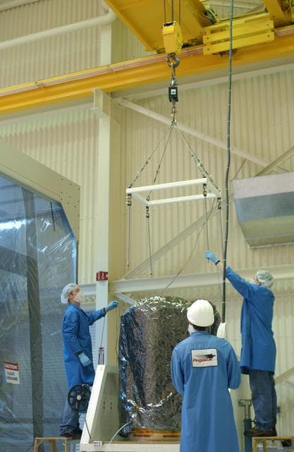 NASA image: KSC-07pd0687