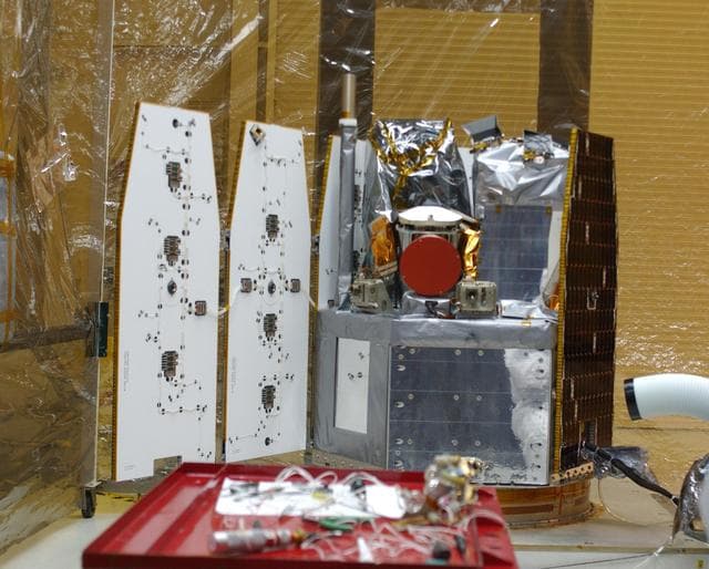 NASA image: KSC-07pd0701