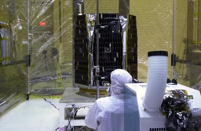 NASA image: KSC-07pd0706