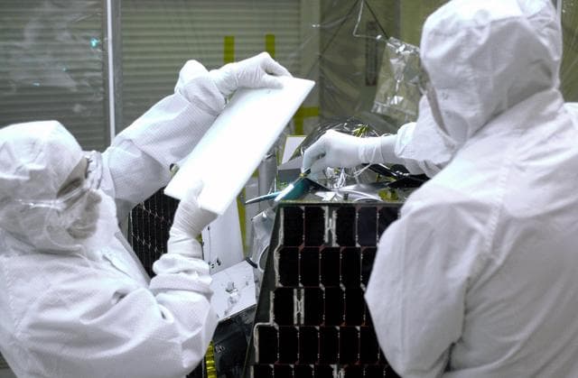NASA image: KSC-07pd0712