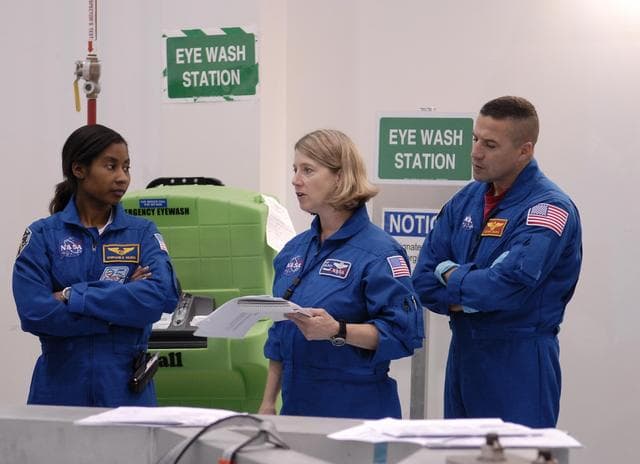 NASA image: KSC-07pd0741