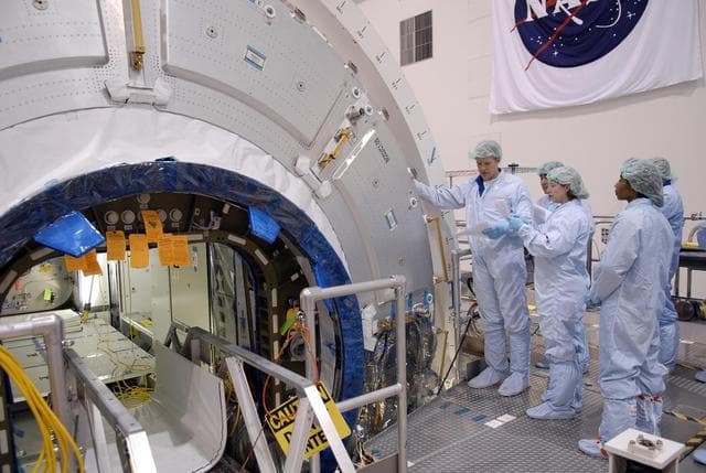 NASA image: KSC-07pd0757