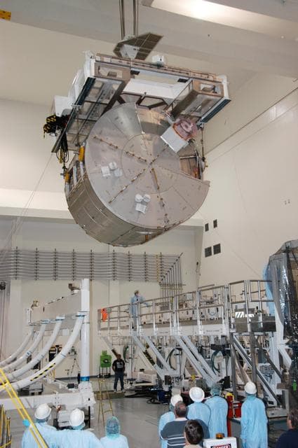 NASA image: KSC-07pd0773