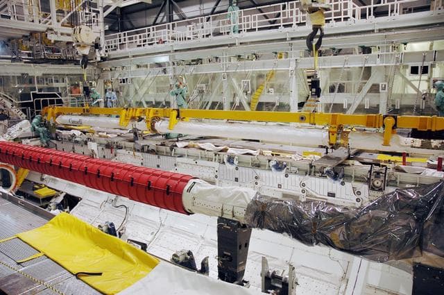 NASA image: KSC-07pd0801