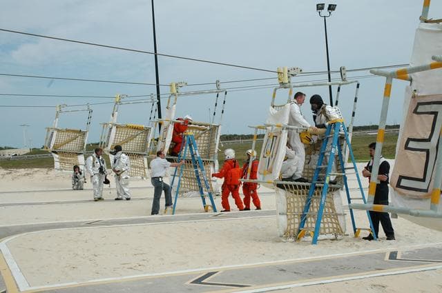 NASA image: KSC-07pd0821