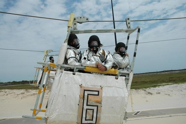 NASA image: KSC-07pd0823