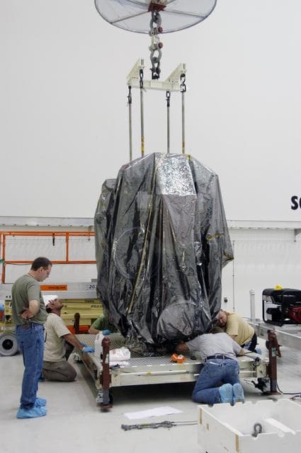 NASA image: KSC-07pd0859