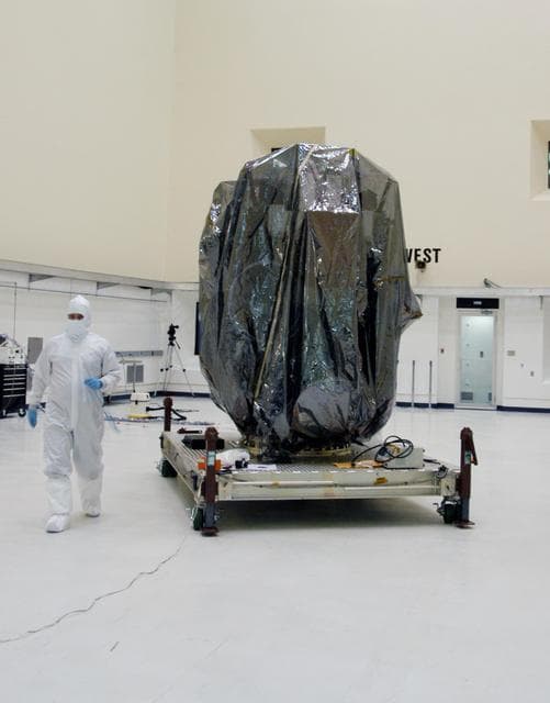 NASA image: KSC-07pd0861