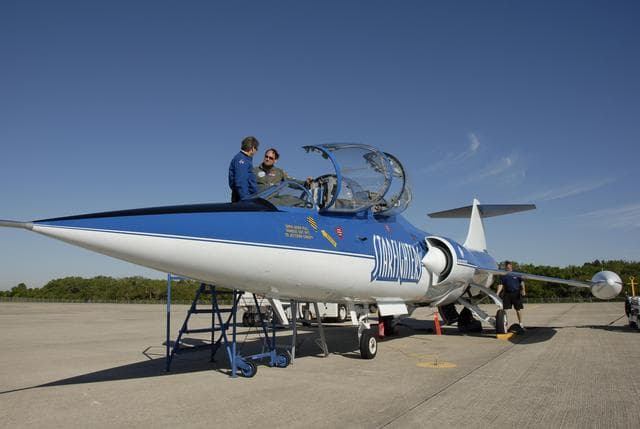 NASA image: KSC-07pd0905