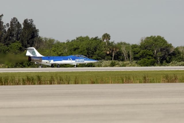 NASA image: KSC-07pd0910