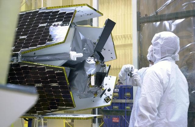 NASA image: KSC-07pd0965