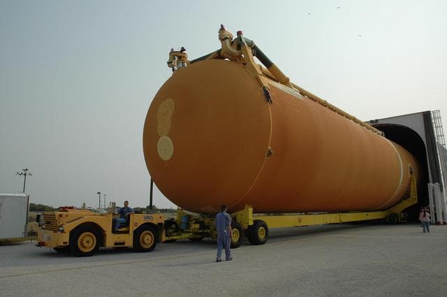 NASA image: KSC-07pd0980