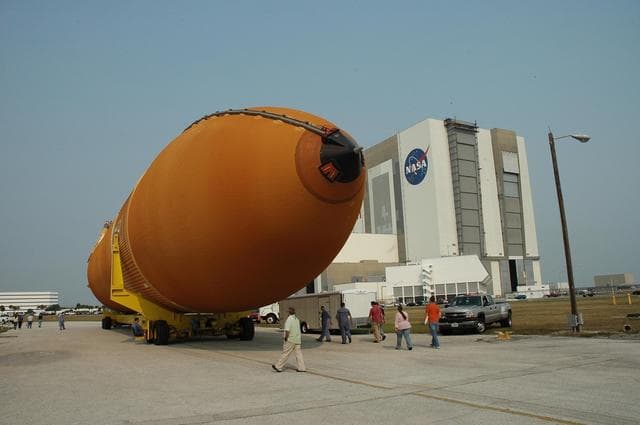 NASA image: KSC-07pd0981