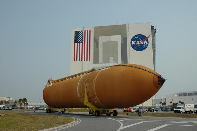 NASA image: KSC-07pd0984