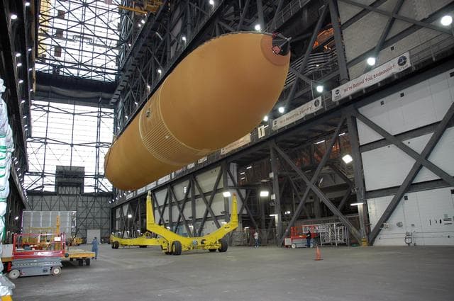 NASA image: KSC-07pd0998