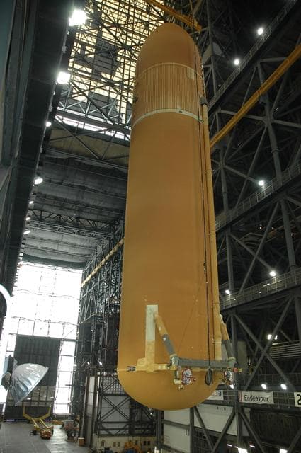 NASA image: KSC-07pd1003