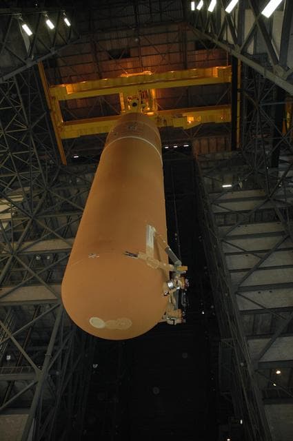 NASA image: KSC-07pd1005