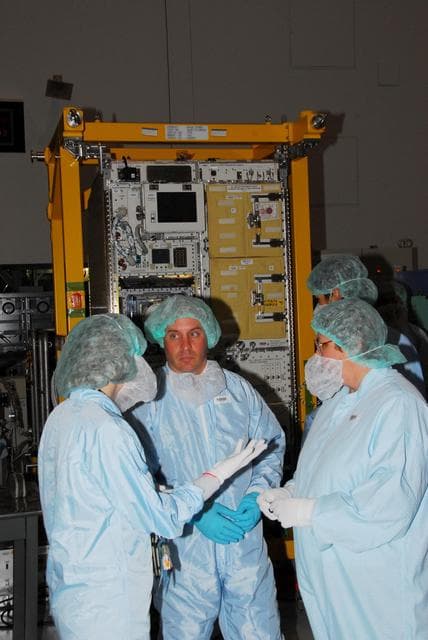 NASA image: KSC-07pd1009