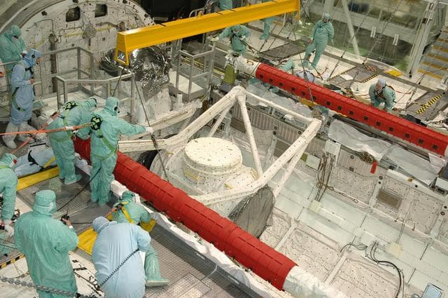 NASA image: KSC-07pd1053