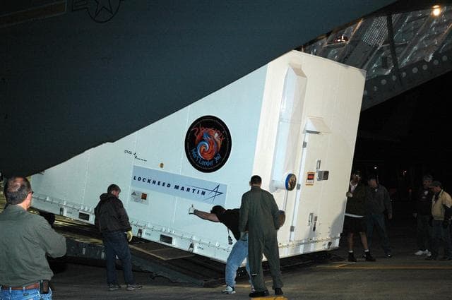 NASA image: KSC-07pd1057