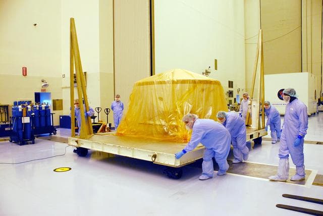 NASA image: KSC-07pd1064