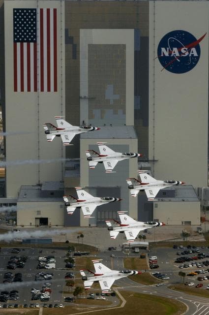 NASA image: KSC-07pd1069