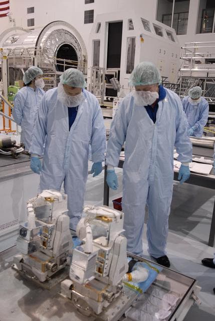 NASA image: KSC-07pd1071